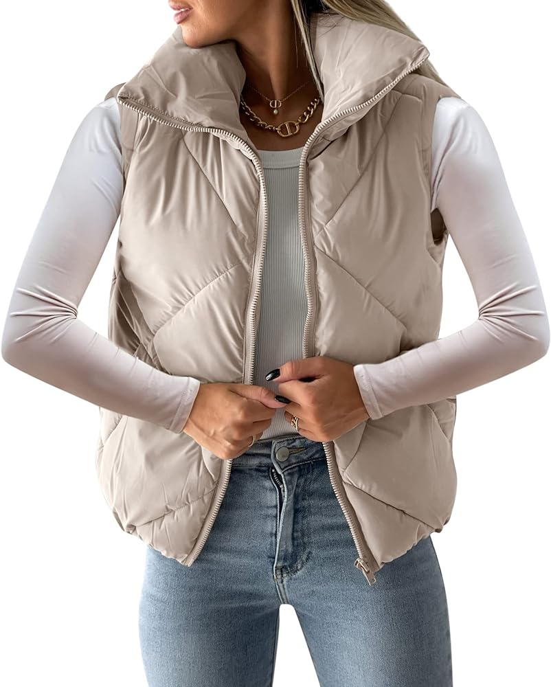 Newffr Womens Quilted Cropped Puffer Jacket Long Sleeve Full Zipper Pocketed Warm Short Bubble Coats