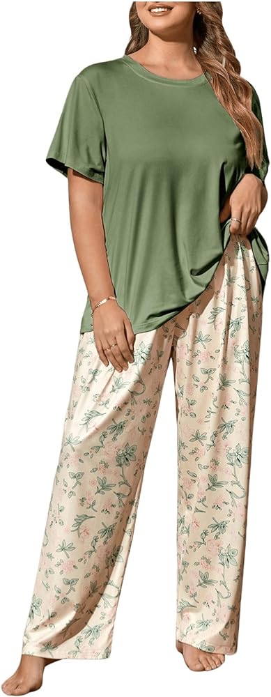 GORGLITTER Women's Plus Size 2 Piece Pajama Set Floral Print Short Sleeve Round Neck Tee with Long Pants Lounge Set