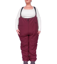 plus size woman modeling size 3x ski bibs