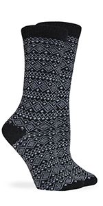 black crew pattern socks