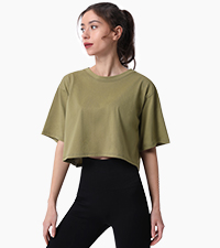 crop t-shirt