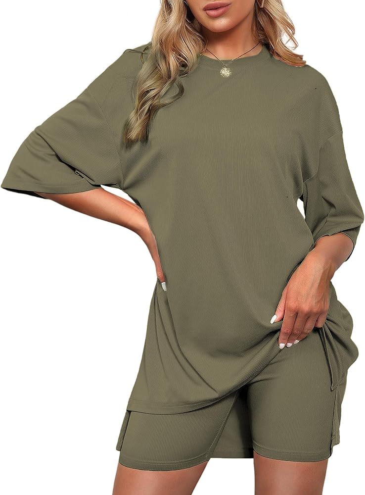 Ecokauer Women's Ribbed 2 Piece Outfits Oversized Short Sleeve Side Slit T-Shirts and Biker Shorts Matching Tracksuit Set