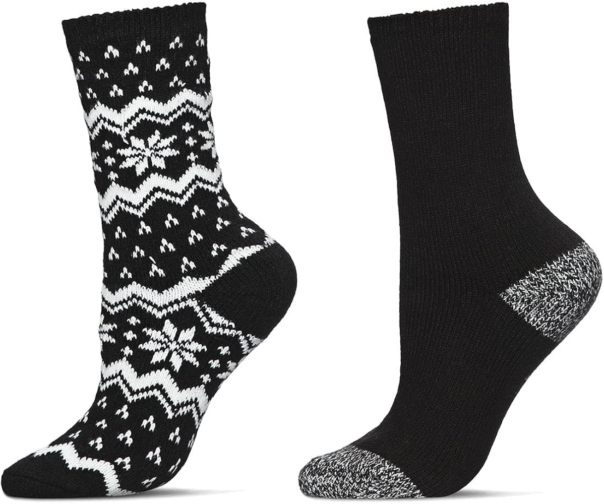 MeMoi Women's 2 Pair Pack Fair Isle Snowflakes Buttersoft Crew Socks