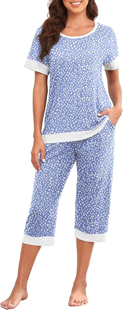 PrinStory Women's Pajama Set Short Sleeve Shirt and Capri Pants Sleepwear Pjs Sets Lounge Set