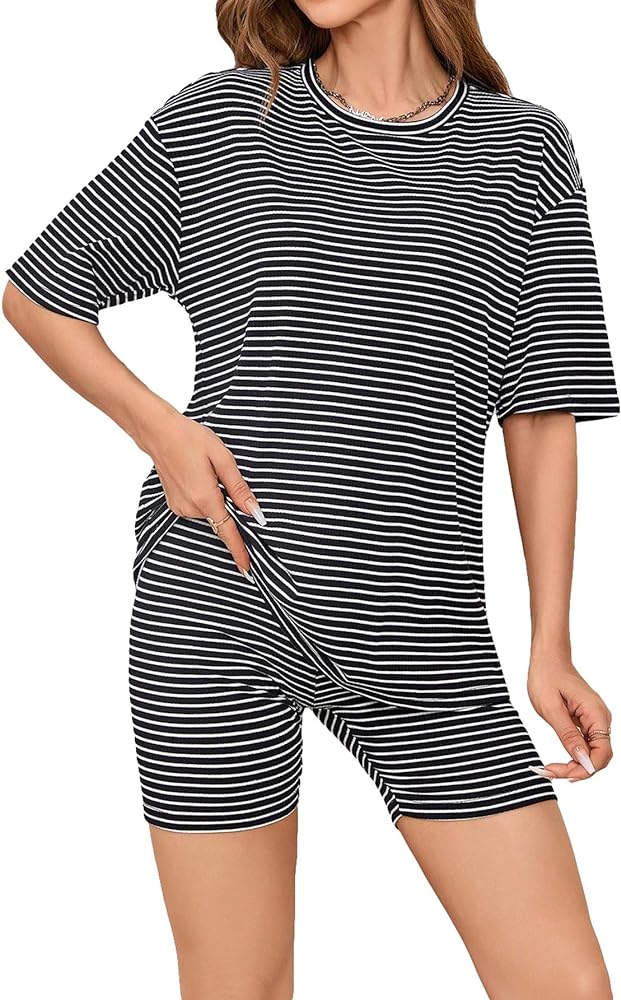 WDIRARA Women's 2 Piece Striped Outfits Crewneck Half Sleeve Top Skinny Shorts Lounge Set Casual Tracksuit