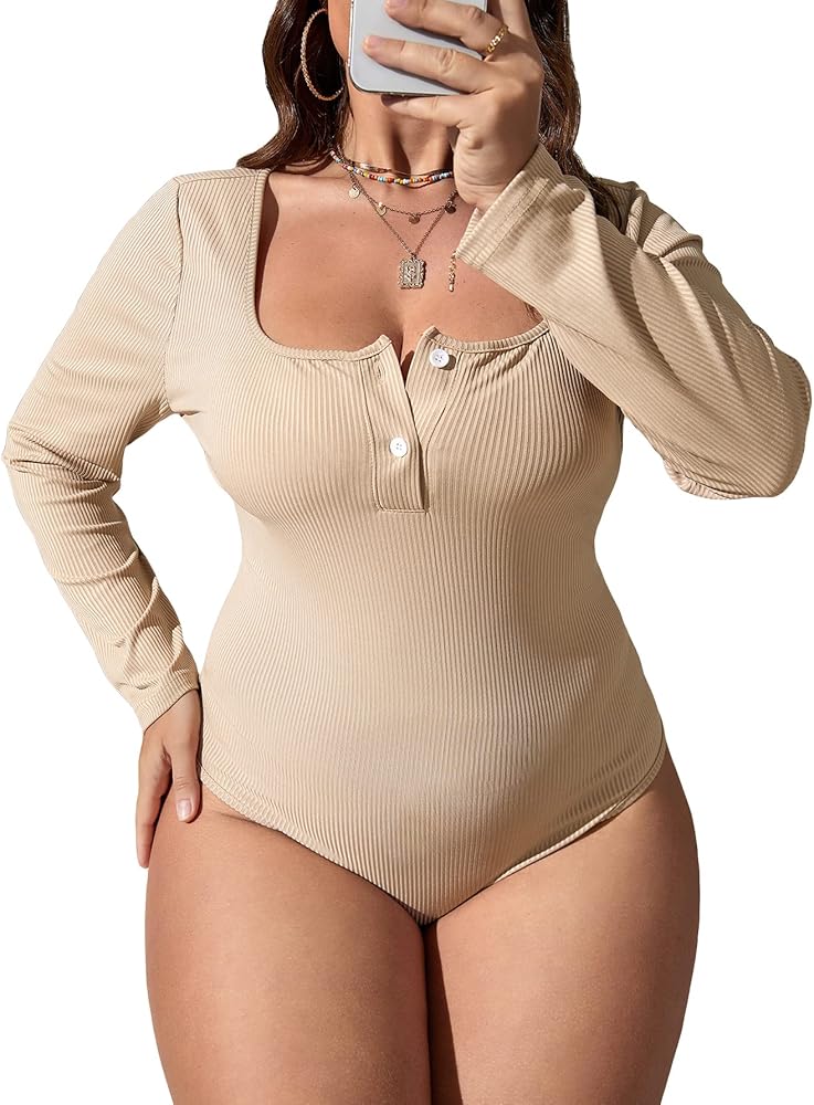 WDIRARA Women's Plus Size Ribbed Square Neck Long Sleeve Button Front Fitted Top Bodysuit