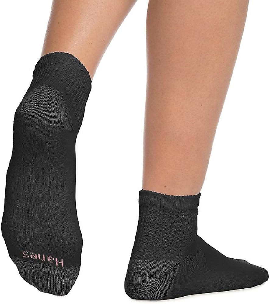 Hanes womens Cushioned Ankle Comfort Toe Seam Socks