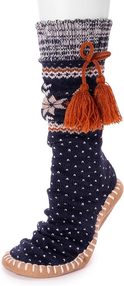 Muk Luks Women's Pull On, Vanilla/Navy, Large/X-Large