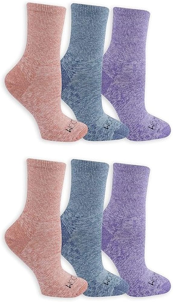 Fruit of the Loom Womens 3 Pair On Her Feet Crew Socks, 4-10, Blue Assorted 1