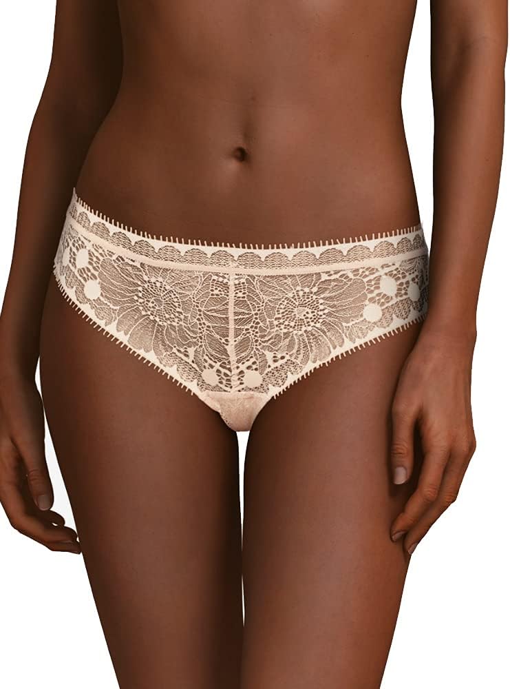 Chantelle Women's Day to Night Tanga Panty 15F9